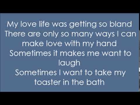 Blink 182 - M&M's Lyrics