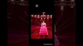 @Mireille Mathieu 💕🌺.•*Die liebe kennt nur der, der sie verloren hat !