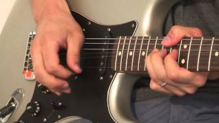 Video thumbnail for Fender Mexico Road Worn Player Stratocaster HSS by 스쿨뮤직 TV