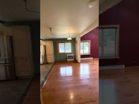 3 bed, 2 bath valley townhome, pet friendly, long term lease property video