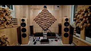 Dionysus - illusion of life