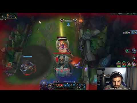 CARRYING A GAME WHEN EVERYONE IS GAPPED BUT YOU | Tryndamere vs Akali