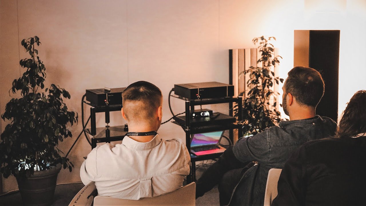 TEKTON DESIGN & SOUNDASTIC REFERENCE audiophile demo test  HIGH-END SHOW MUNICH 2022 sound for home