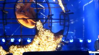 Take That - Let In The Sun