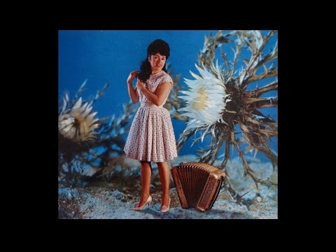 Viens dans ma Rue (Mireille Mathieu) - par Yvette Horner et son accordéon