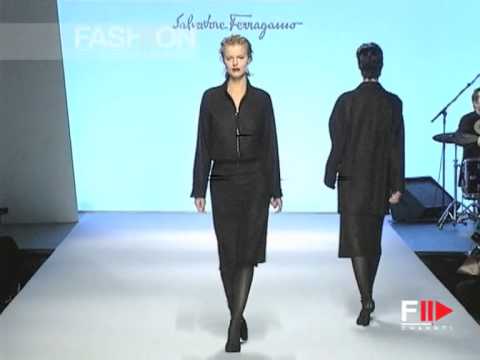 "Salvatore Ferragamo" Autumn Winter 1998 1999 Milan 1 of 5 pret a porter woman by FashionChannel