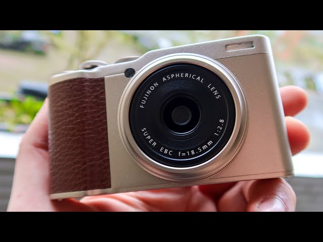 Vídeo relacionado con Fujifilm XF10 - Cámara Digital con Sensor APS-C de 24.2 MP, Color Negro