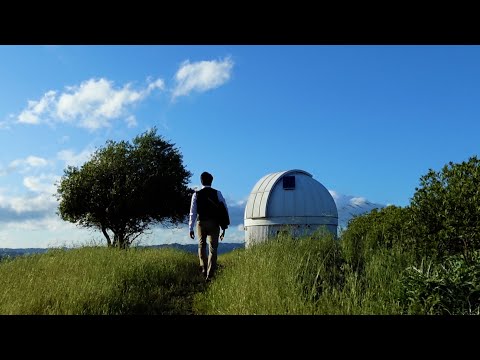 Video thumbnail for Julia Verne