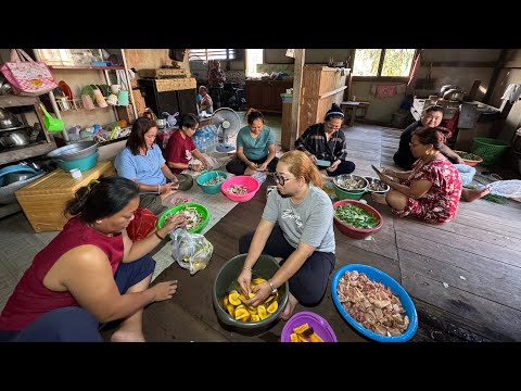 KAMPUNG DAYAK IBAN SUNGAI UTIK KALIMANTAN // MANDI SUNGAI SAMBIL MENJALA // BBQ MINUM AIR IJOK // 