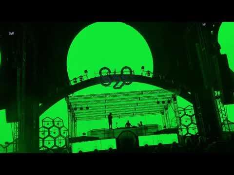 Showtek Live At S2O JAPAN SONGKRAN MUSIC FESTIVAL 2019 - “ Bad " 〜 “ Can't take it from me (Remix)