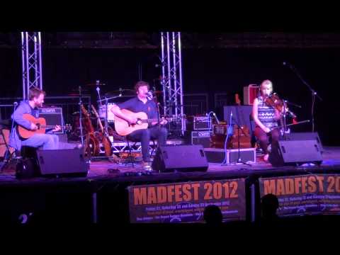 Kris Drever Trio@Madfest 2012