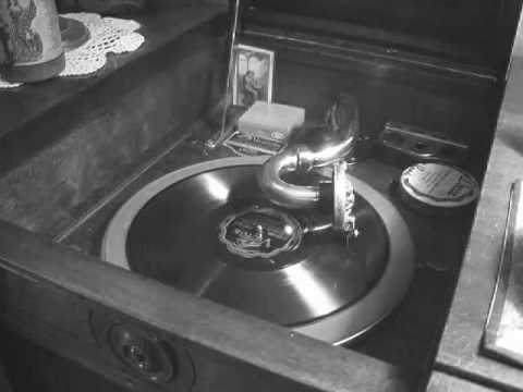 "Ro-Ro-Rollin' Along", Johnny Marvin