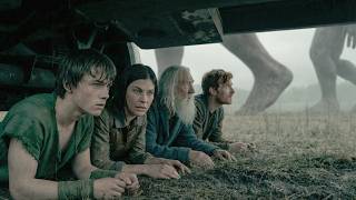 Milhões de Gigantes Caem na Terra Matando 99% da Humanidade, Forçando o Resto a Viver se Escondendo