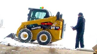 COOLEST Radio Control Toy That Actually Exists! BiG CAT RC SNOW REMOVAL