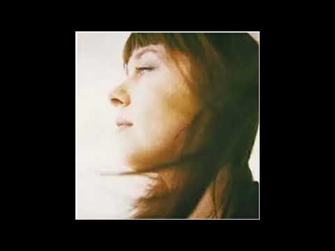 Suzanne Vega - Live on WBAI FM N.Y.C. (Interview + Songs) - Feb 19, 1985