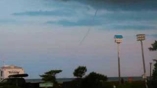 preview picture of video 'Waterspout over Pamlico (Rodanthe*Waves)'