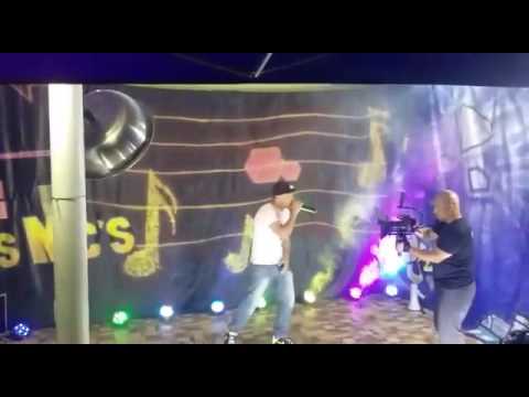 MC nando da baixada na casa dos MC, s