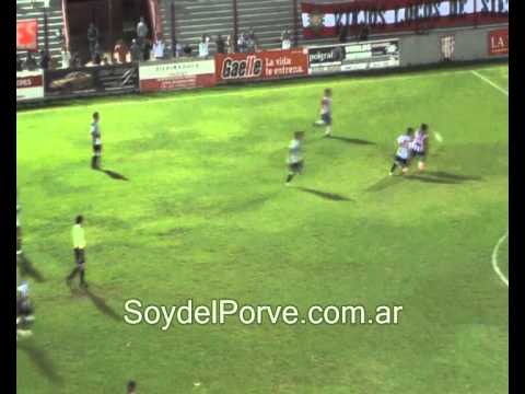 Talleres 0, El Porvenir 2 (Copa Argentina 2014/2015)