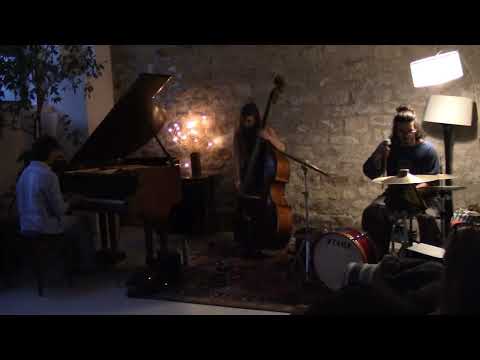 Improvisation - Vladimir Sekula / Antonio Barcelona / Juliette Weiss