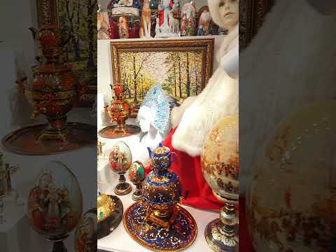 Bear and souvenirs in Russia #shorts