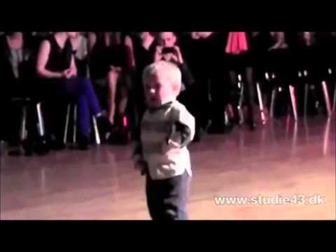 Two Year old dancing to EMMURE