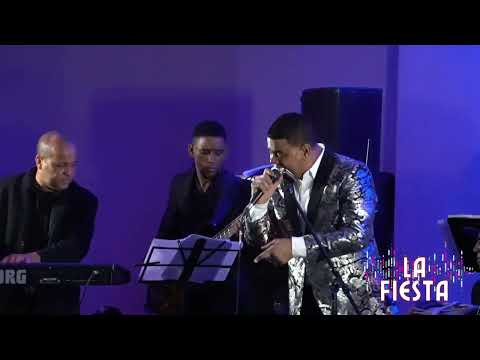 Yo Amo, Pablo Martínez en vivo