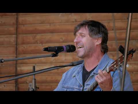 Ēriks Loks. VAKAR VAKARĀ (Mūzika un vārdi: Ēriks Loks)