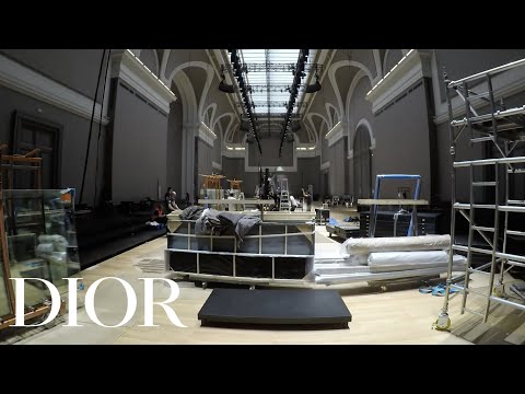 Dior Homme Winter 2018/2019 Show - Timelapse