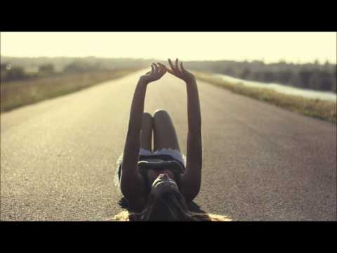 Ashton Love, Side - B Feat. Monika Santucci - Breathe