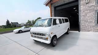 1972 Ford E-200 Econoline Van Drive Away