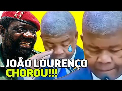 JOÃO LOURENÇO CRIES when awarding SAVIMBI