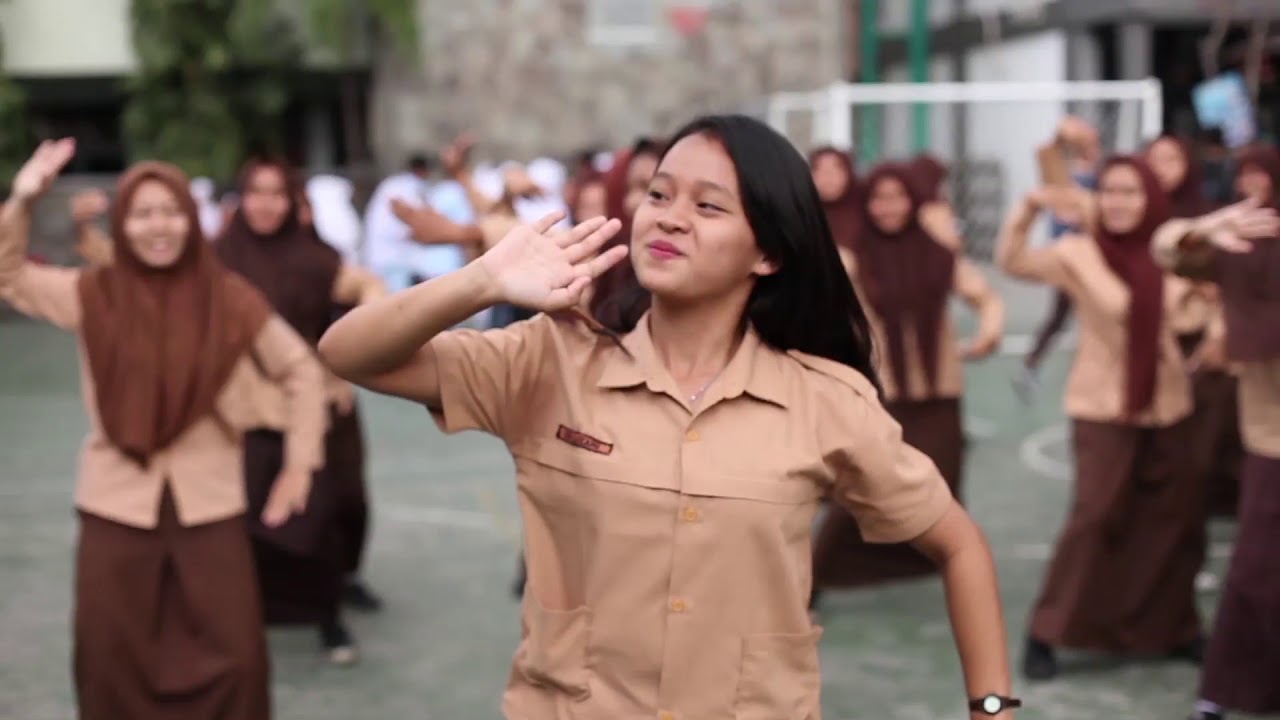 Profil SMK PGRI 1 Tangerang: 