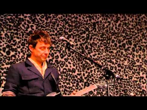 02 Future Starts Slow - The Kills. Glastonbury 2011.