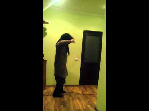 Cea mai a dracu baba din ciocile*)))