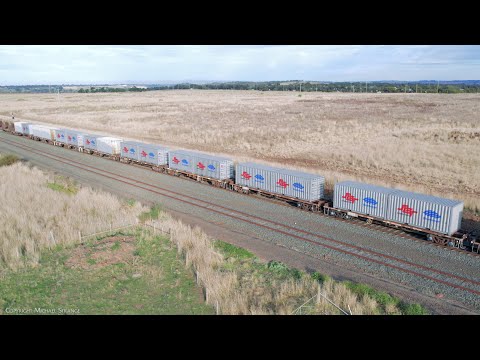 5MP2 Pacific National Steel Train With Bonus BlueScope Containers (12/5/2022) - PoathTV Railways