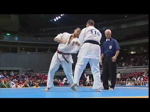 Karate Kyokushin 9º Campeonato Mundial / 9th World Tournament (2007) Eduardo Tanaka vs Kevin Maber