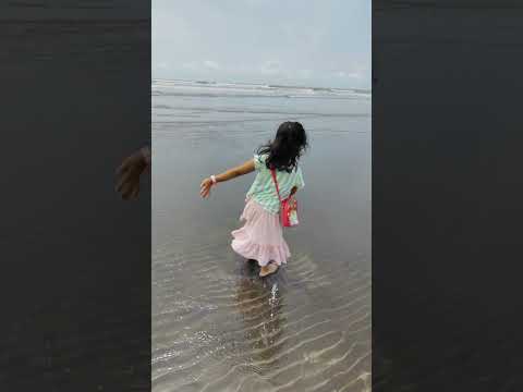 Sumaya is on the Beach#cutebaby#dance#funny