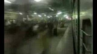 preview picture of video 'Marusagar running through Vatakara Station'