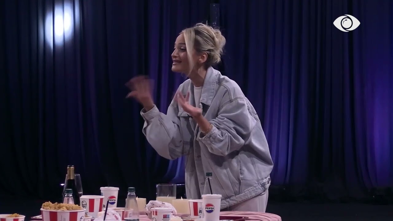 “Njerëzit si puna jote e kanë të rëndësishme të marrin gabimin e tjetrit dhe…”/ Selin debaton me Rogertin