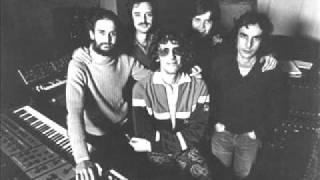 INVISIBLE - PLEAMAR DE AGUILAS