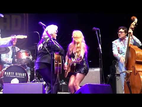Kezia Gill & Marty Stuart at The Long Road Festival 2022 - (These Boots Are Made For Walking)