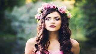 Videoklip: Markus Schulz - Running Up That Hill (ft. Dakota & Bev Wild) s textom piesne Videoklip Markus Schulz - Running Up That Hill (ft. Dakota & Bev Wild) s textom piesne