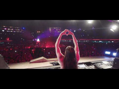 Steve Aoki Closing Tomorrowland Main Stage Week 2 recap