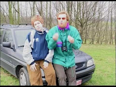 In De Gloria S02E01 - De Dagtrippers - Muziekcassette