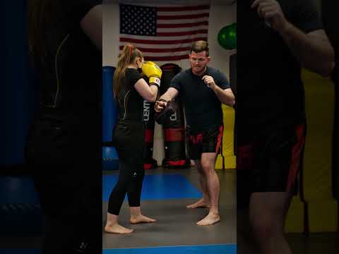 Bring it back to your face 🫡 #mma #martialarts #howto #fight #selfdefense