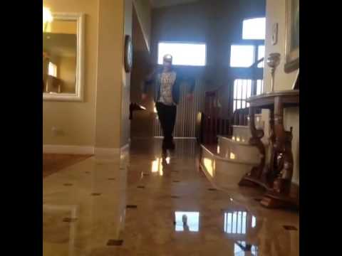 The Wiggle Walk Vine By  Omar Kadir