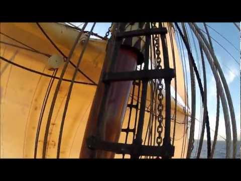 Climbing the main mast of the Sørlandet