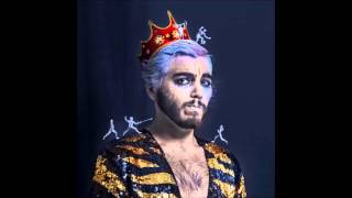 Baila como hombre - (Me llamo) Sebastián