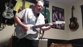 Video thumbnail for Squier FSR Bullet Telecaster Lake Placid Blue by Marc McKechnie