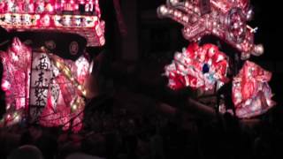 preview picture of video '砺波夜高祭2012 鍋島vs東町1回目'